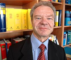Besonderer Reiz des Vortrags von Dr. Hans Gerhard Ganter: Als Richter im für ...